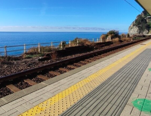 Firma per fermare gli aumenti tariffari di Regione Liguria / Trenitalia